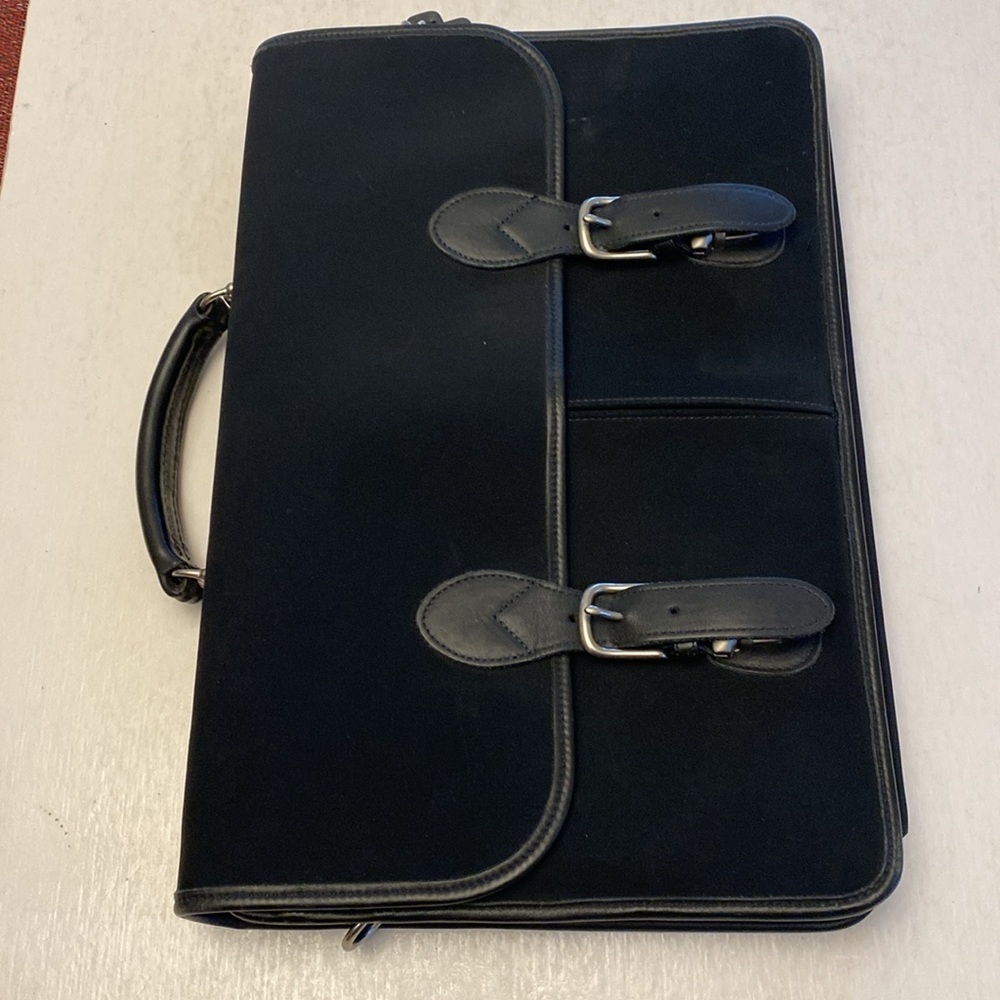 Schlesinger Elegant Black Leather Men's Bag